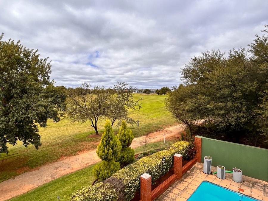 3 Bedroom Property for Sale in Vaal de Grace Golf Estate Free State